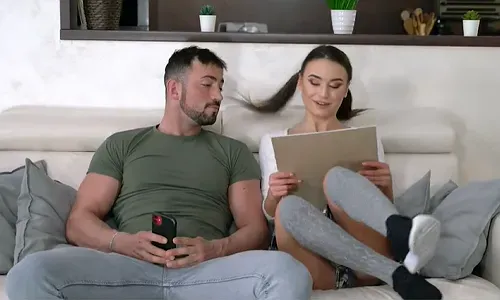 Студентка сосёт и даёт в…